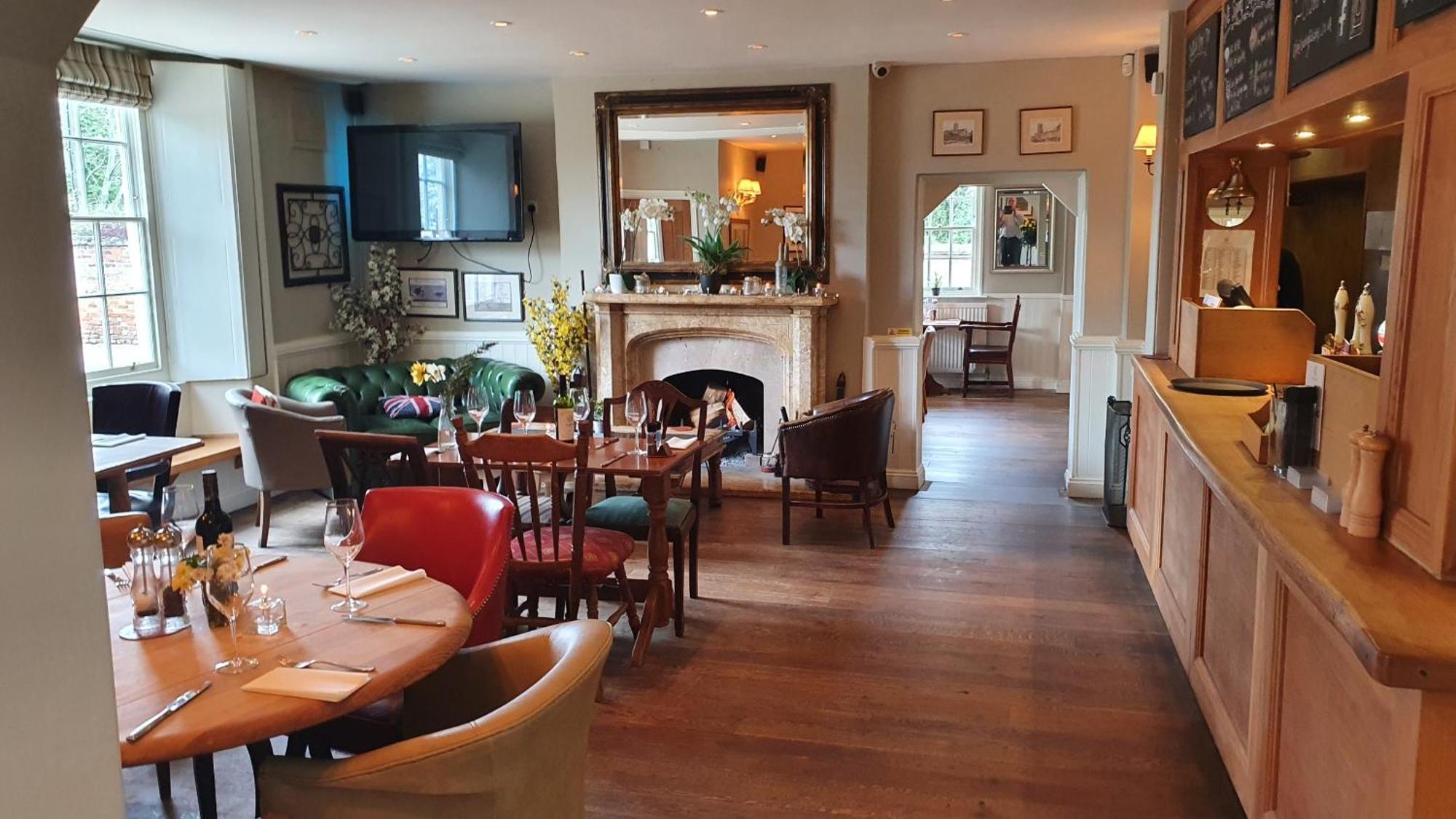 The Bedingfeld Arms 호텔 옥스버러 외부 사진